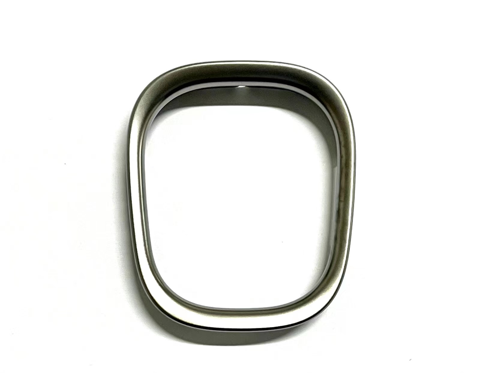 汽車(chē)內(nèi)飾裝飾圈:塑膠注塑+水電鍍+AF防指紋鍍